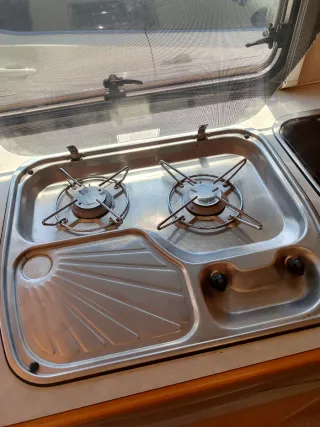 CARAVANA VIMARA (KNAUS) PERFECTO ESTADO. 6 PERSONA