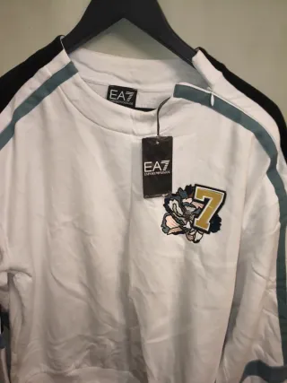 Sudadera nueva Talla L Emporio Armani