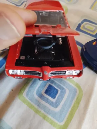 modelo a escala de un Pontiac GTO de 1969.