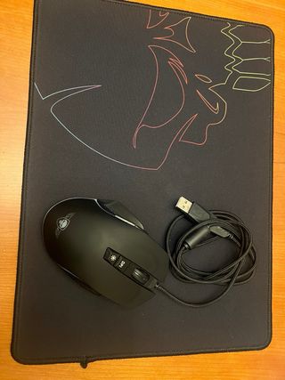 Set tastiera azerty + mouse + mouse pad + cuffie con microfono