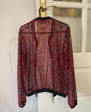 Chaqueta fina Stradivarius cremallera M