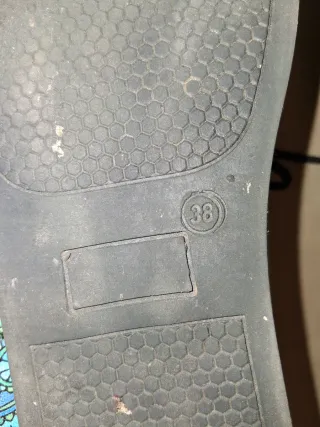 Botas artesanales con estampado de búhos