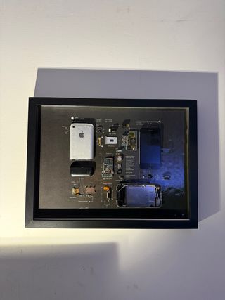 iPhone 2G 2007 ~ Quadro Artistico Dark