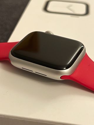 Apple Watch Series 4 40mm Aluminio Plata