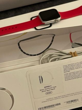 Apple Watch Series 4 40mm Aluminio Plata