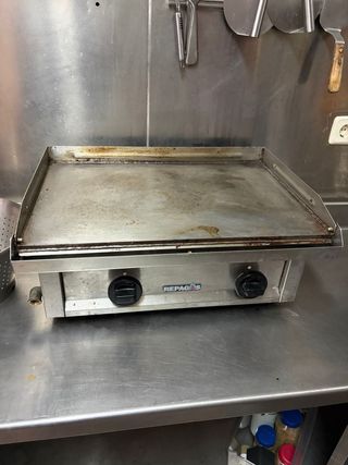 VENTA DE EQUIPAMIENTO DE HOSTELERÍA