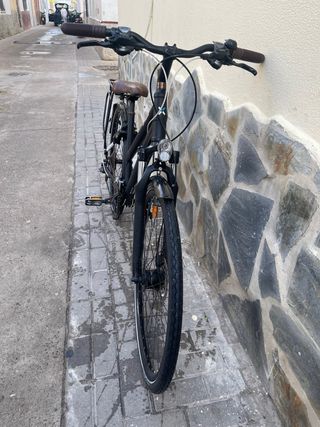 Bicicleta Paseo Btwin Negra