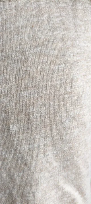 Vestido beige manga tres cuartos