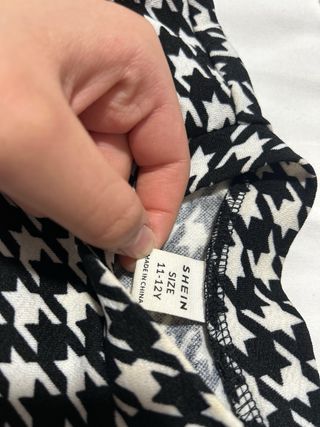 Camiseta Estampada Houndstooth con Lazo