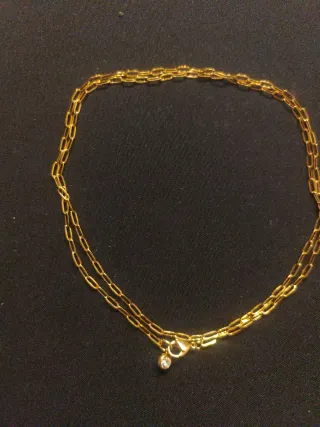 Cadena de acero inoxidable dorada con colgante