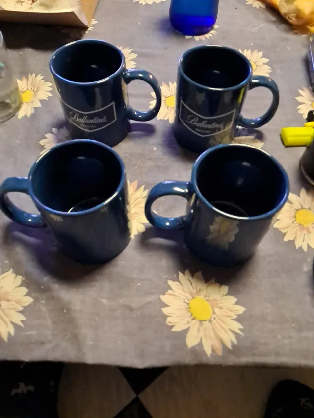 10 Tazze Ballantine's Blu in Ceramica