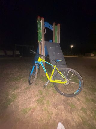 Bicicleta Cube MTB 27,5 Aluminio