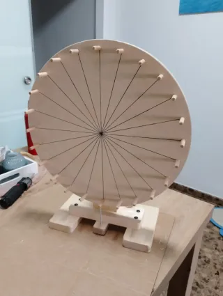 Ruleta de madera artesanal