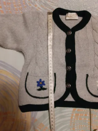 Completo tirolese bimbo cardigan e pantaloni