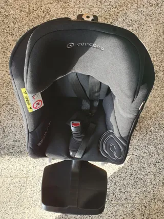 Silla Coche Concord Reverso Plus Negra