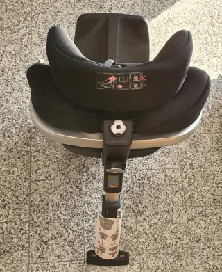 Silla Coche Concord Reverso Plus Negra