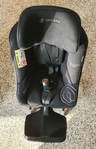 Silla Coche Concord Reverso Plus Negra