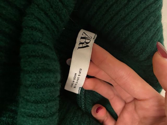 Jersey Zara verde cuello alto