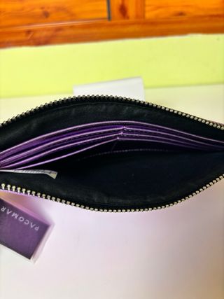 Bolso metálico morado Pacomartínez clutch premium