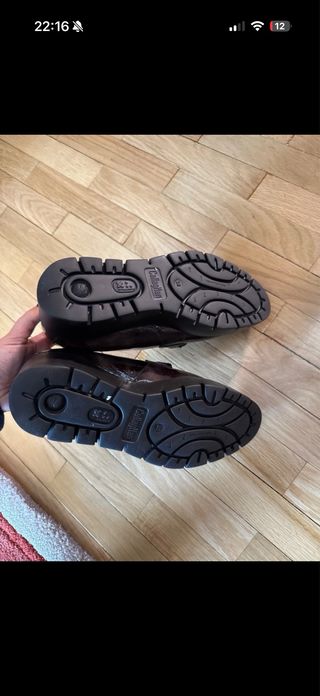 Zapatos Callaghan Marrón con Cadena