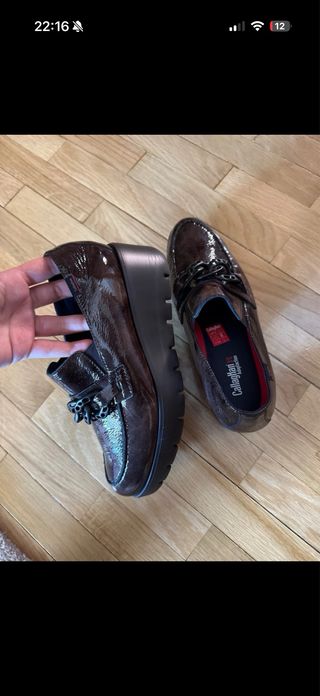 Zapatos Callaghan Marrón con Cadena