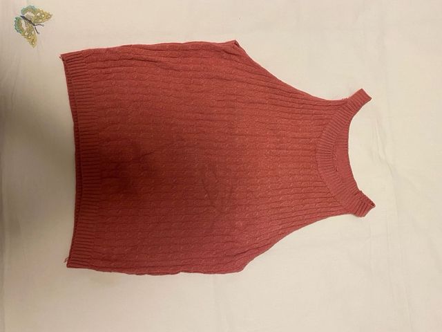 Top de punto rosa coral