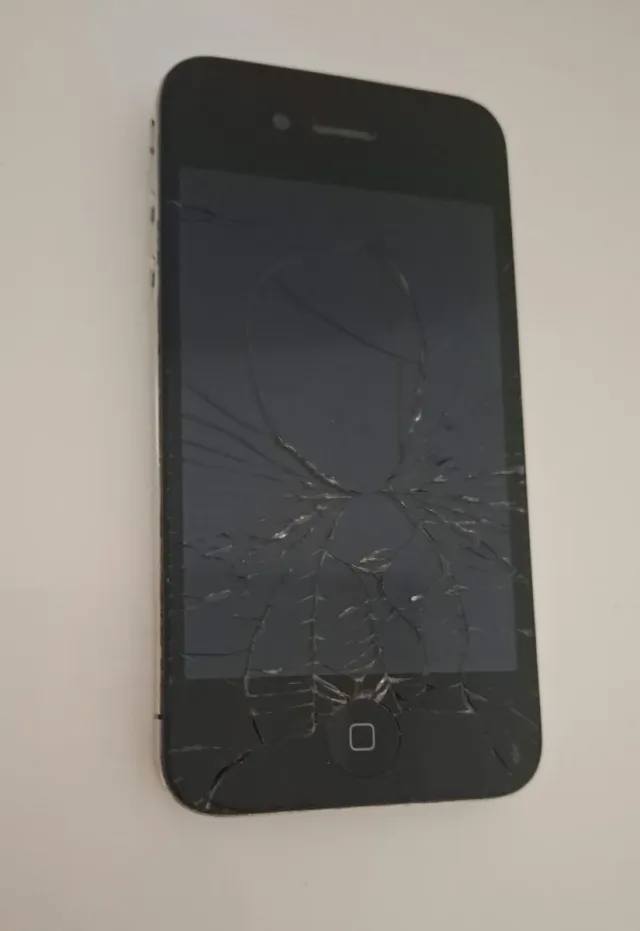 iPhone 4 Negro