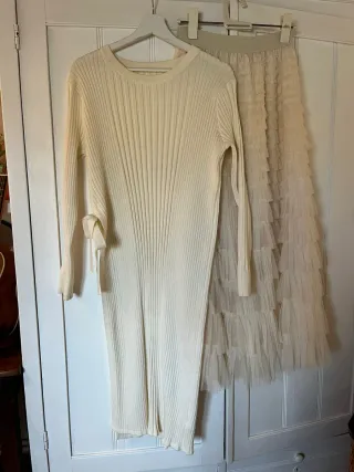 Jersey largo y falda tul crema talla única