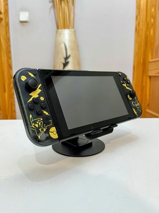 Nintendo Switch Completa pikachu