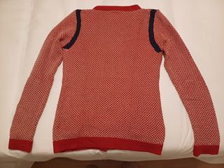 Cárdigan Rojo y Blanco