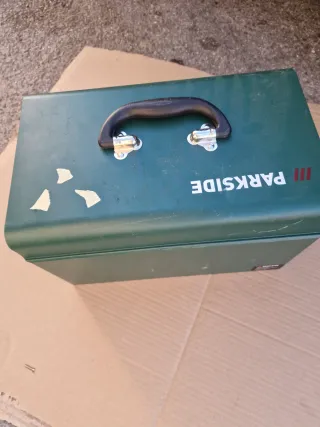 Caja Herramientas Metálica Verde N°3