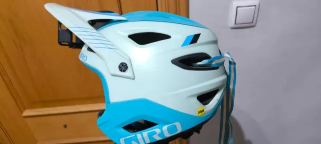 Casco Giro MIPS Integral MTB