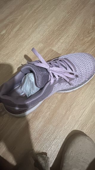 Zapatillas deportivas rosas