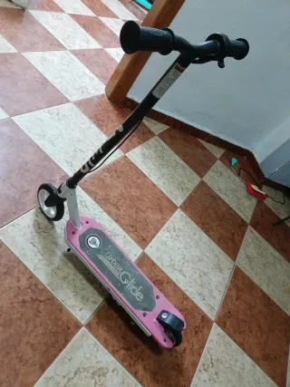 Patín eléctrico infantil Urban Glide rosa