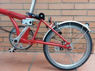 Brompton Roja Plegable