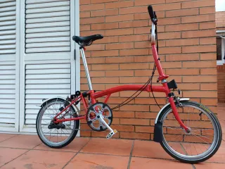 Brompton Roja Plegable