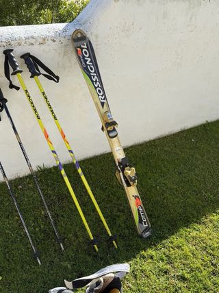 Esquís con bastones