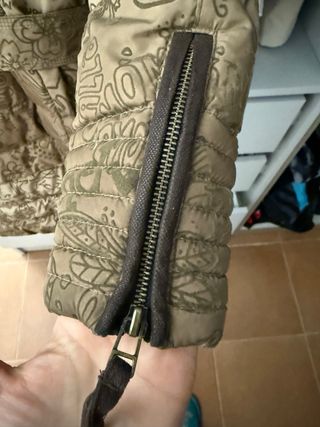 Plumífero Desigual estampado