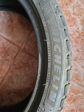 Michelin 225/40 R18 92Y