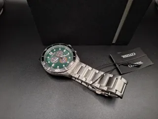 Reloj Citizen AT2561-81X Eco-drive Verde
