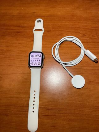 Apple Watch SE 2 (2024)