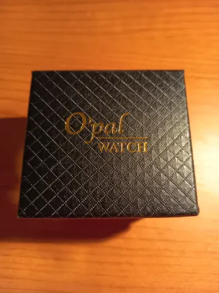 Reloj O'pal Watch cuero, detalles en oro rosa