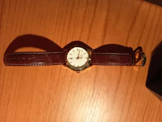 Reloj O'pal Watch cuero, detalles en oro rosa