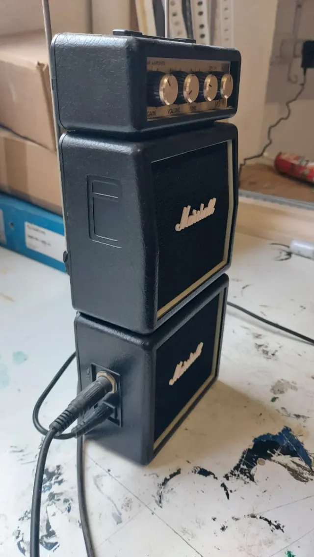 Amplificador Guitarra Marshall MS-4