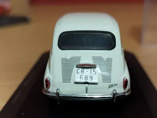 Coche Colección SEAT 800 (1964) 1:43