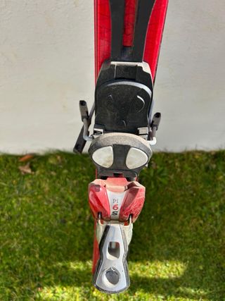 Esquís Salomon con bastones