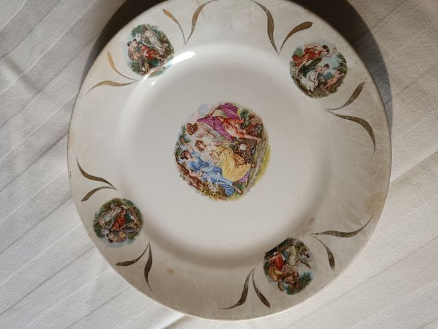 3 Platos Loza Santander Figuras