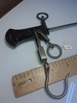 Báscula romana antigua