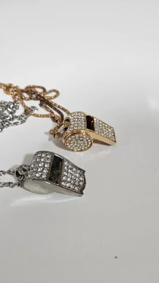 Colgantes Silbato Brillantes Oro y Plata