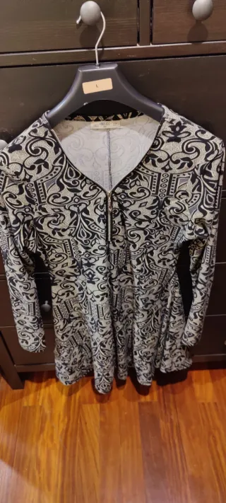 Vestido estampado cremallera talla L